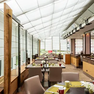 leonardo-hotel-cologne-bonn-airport.topcolognehotels.com/